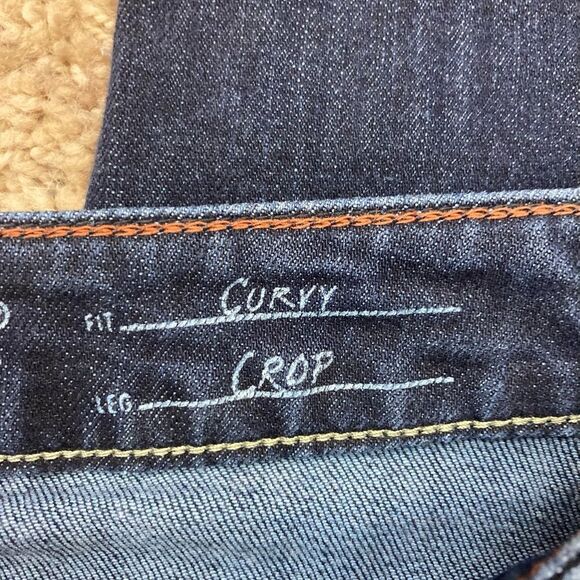 Eddie Bauer curvy crop jeans with Striped Belt Marilyn Monroe vibes runs big - Picture 5 of 8